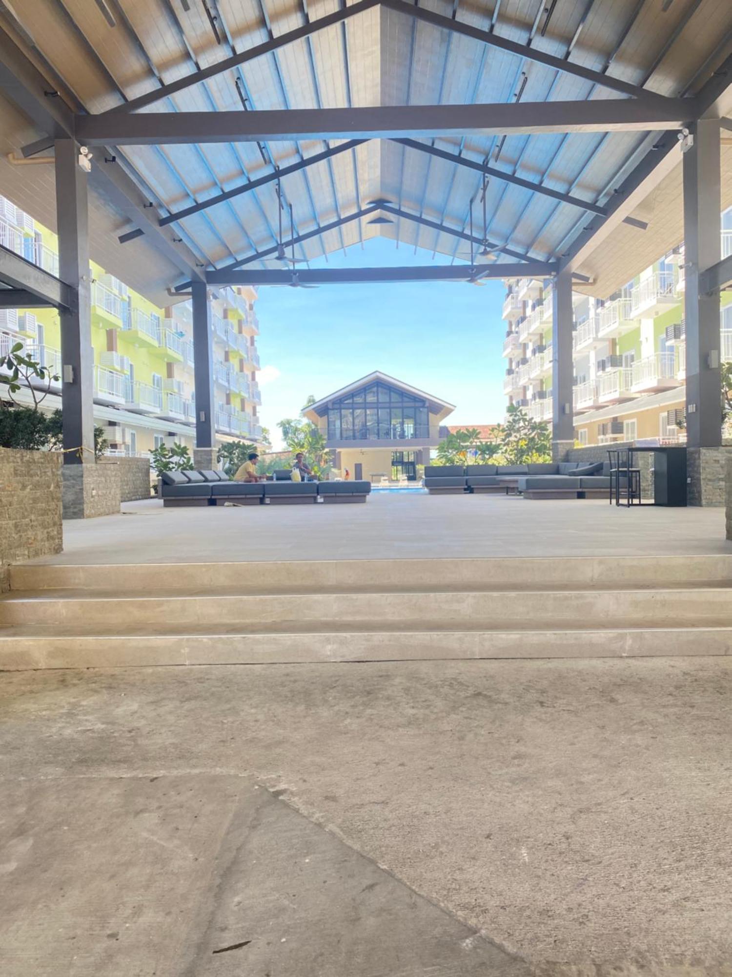Seaview Amani Grand Resort Residences 3-5Mins From Airport 麦克坦 外观 照片