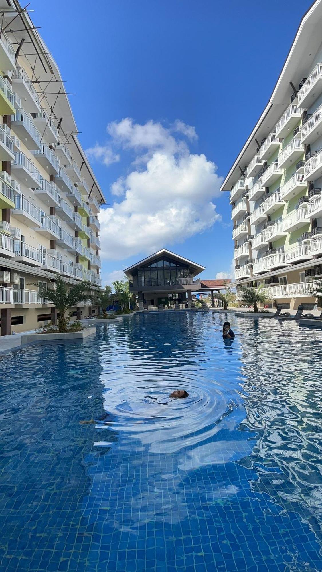 Seaview Amani Grand Resort Residences 3-5Mins From Airport 麦克坦 外观 照片